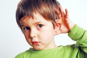 گفتاردرمانی در آسیب های شنوایی در تهرانسر ، اختلالات گفتار و زبان